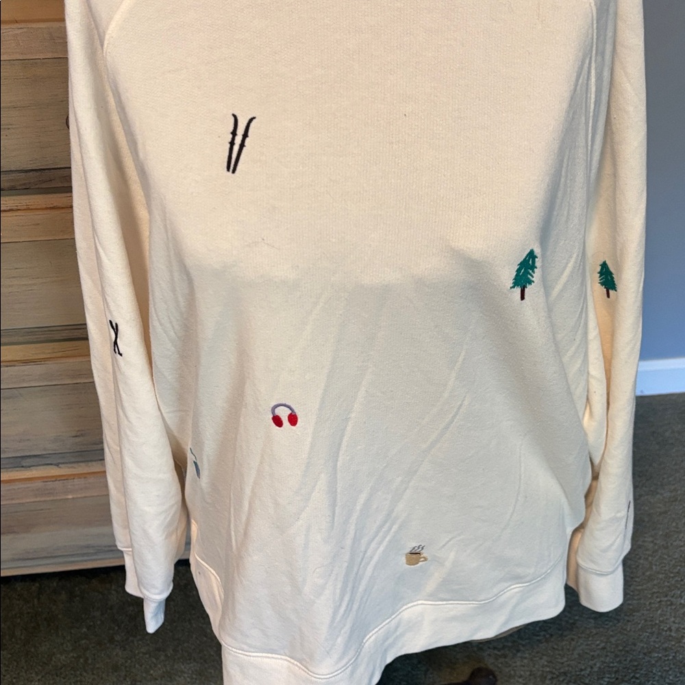 Lou & Grey Cream embellished winter crewneck sweatshirt